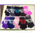fashionable lovely touch screen snow knitted glove